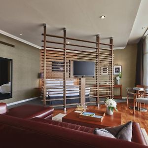 New Town Terrace Suite Studio Suite 1 King New Town view